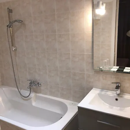 Hotel Le Derby Cagnes-sur-Mer