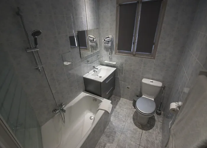 Le Derby Hotel