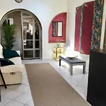 Le Derby Hotel
