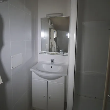 Le Derby 2* Cagnes-sur-Mer