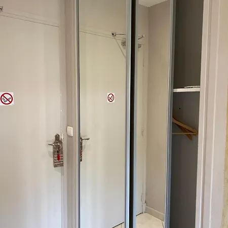 Hotel Le Derby Cagnes-sur-Mer