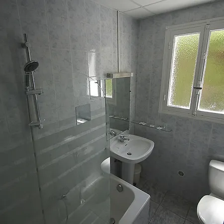 Le Derby كانيو سور مير