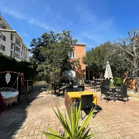 Hotel Le Derby