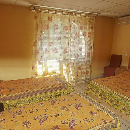 Le Derby Hotel
